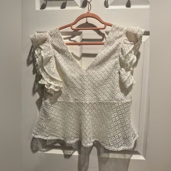 Steve Madden key to my heart White Lace Women’s Top in size large - Picture 8 of 9